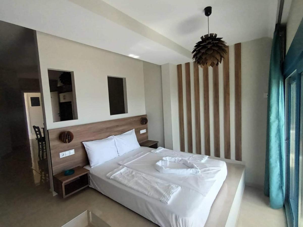 Sifis Place Daire Léntas Dış mekan fotoğraf